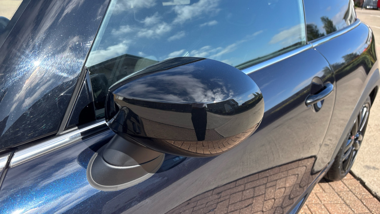 MINI Hatchback 1.5 Cooper Sport 3dr Auto Petrol Hatchback